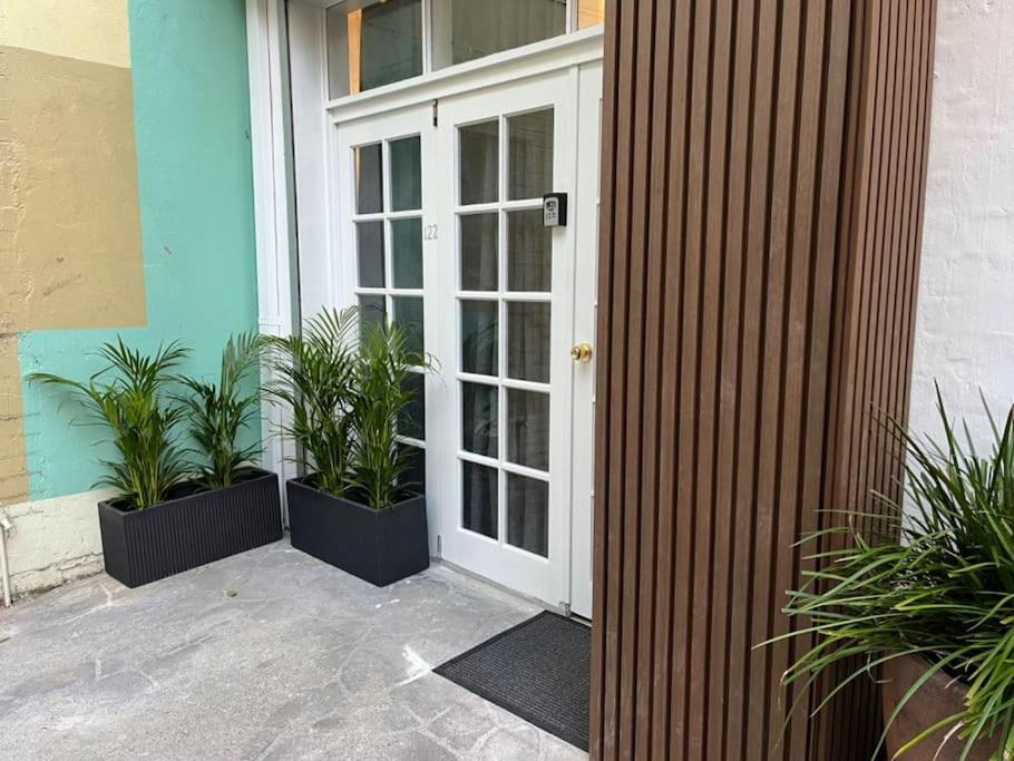 Easy Apartment *